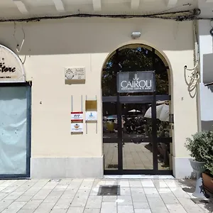 Bed and breakfast Cairoli Exclusive &, Bríndisi
